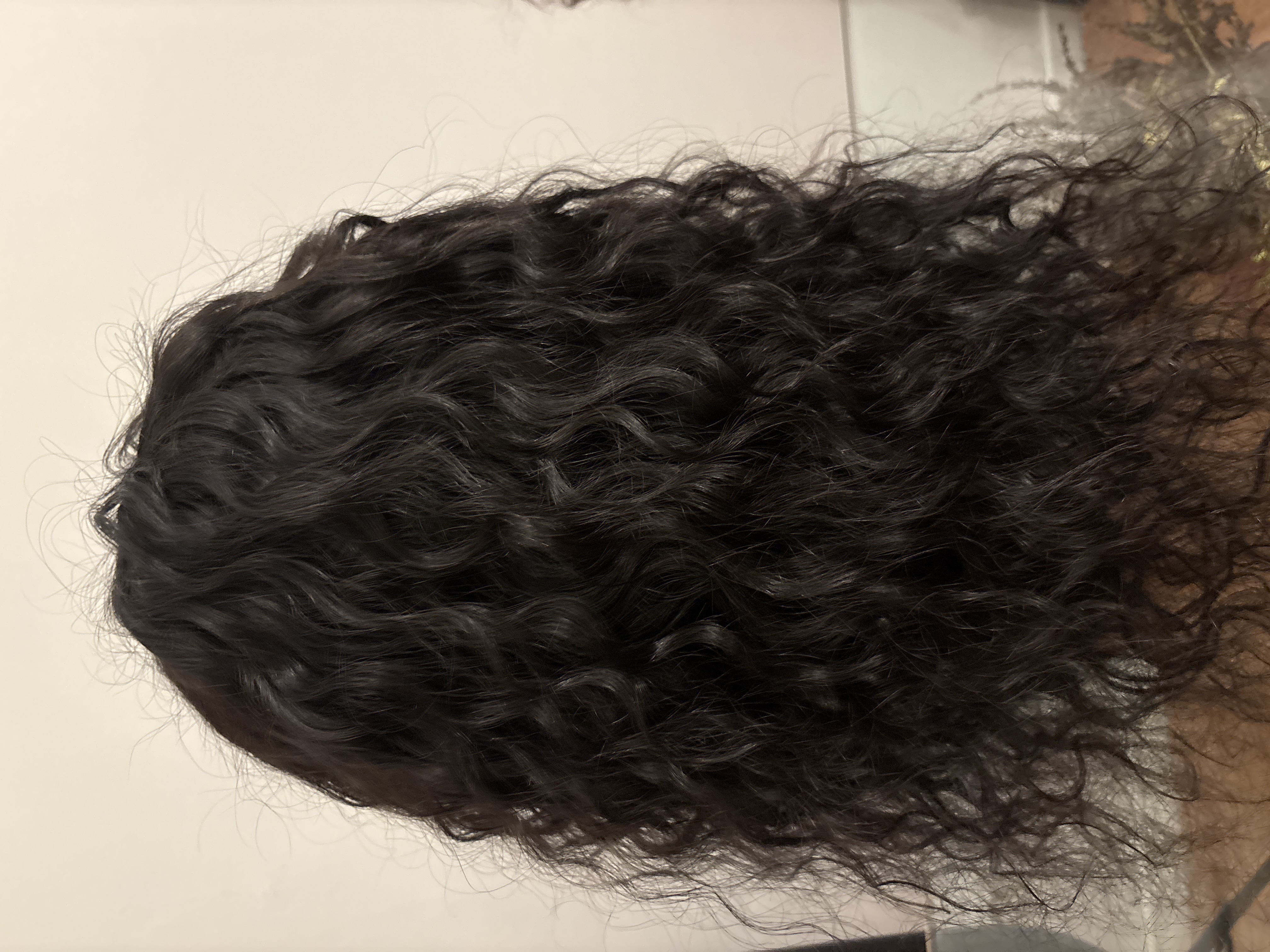 Perruque 20’ curly - vue 3
